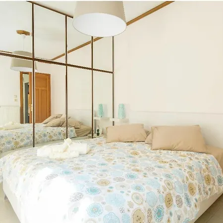 Center 7Min 95Sqm 2Bdr 2Ndfloor 2Ac Optical Fiber 2 Smarttv Marble Wc Moschitos Nets Netflix *