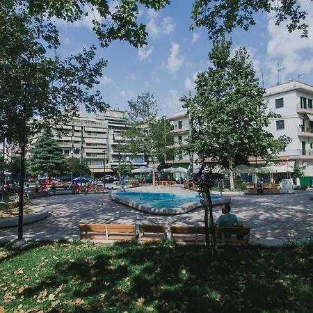 Center 7Min 95Sqm 2Bdr 2Ndfloor 2Ac Optical Fiber 2 Smarttv Marble Wc Moschitos Nets Netflix Apartment *